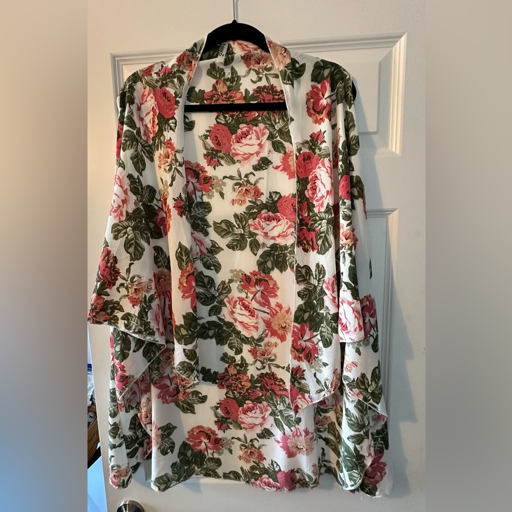 Sleeveless kimono